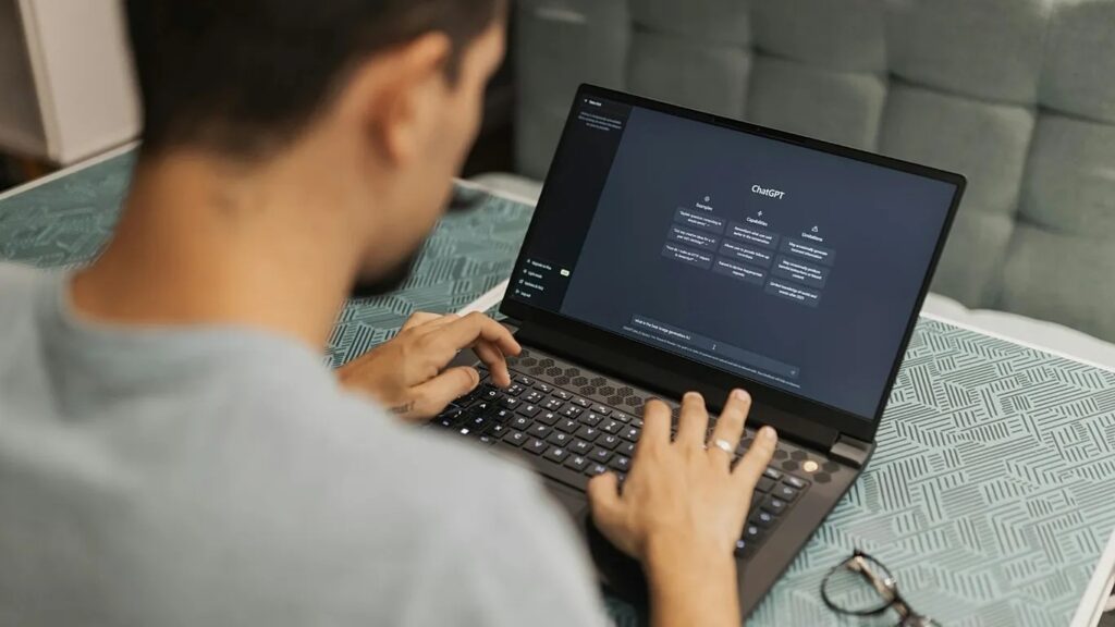 Vetëm 15.8 për qind e shqiptarëve përdorin AI: ndër nivelet më të ulëta në kontinent